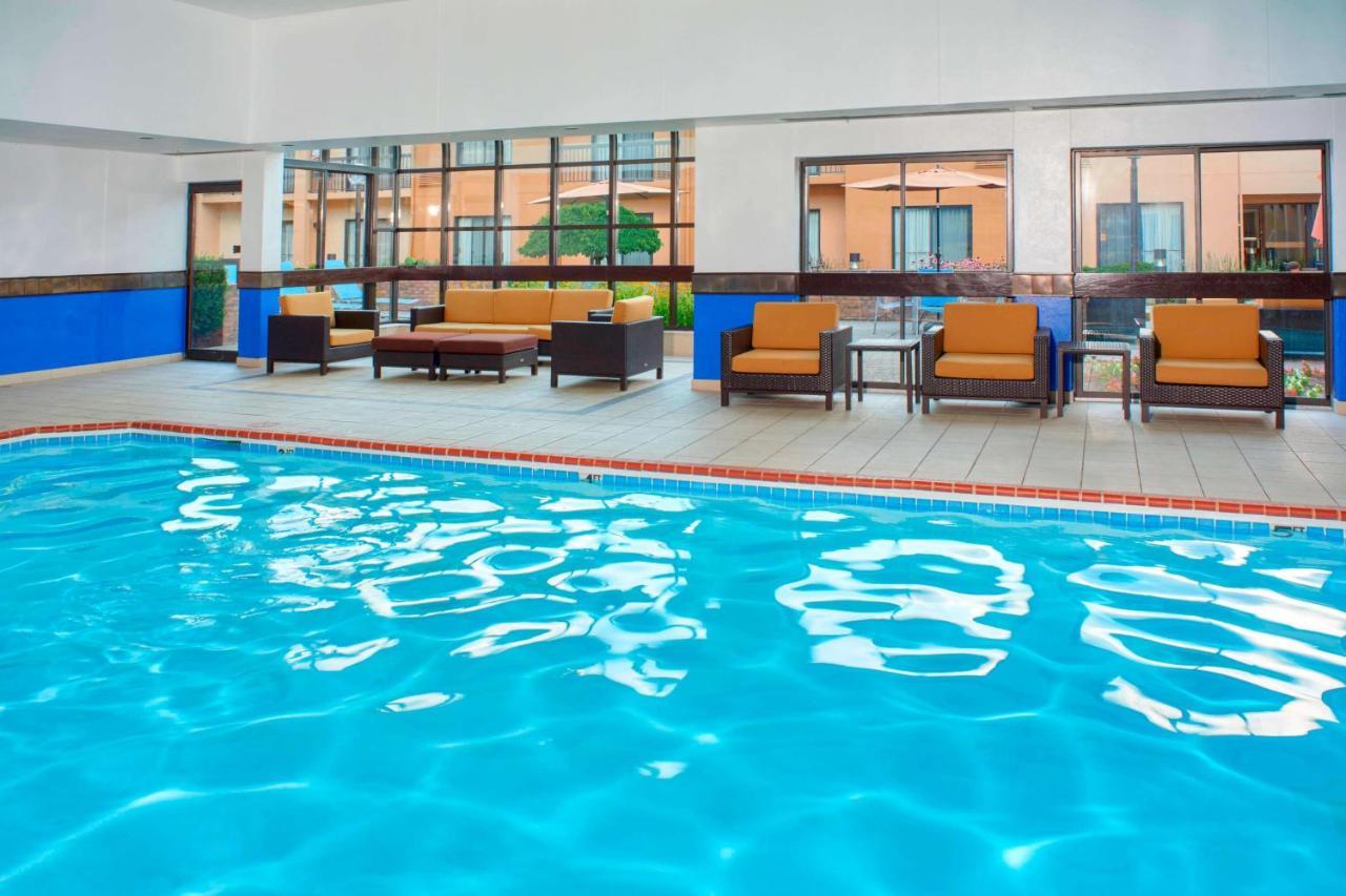 Hotel Sonesta Select Detroit